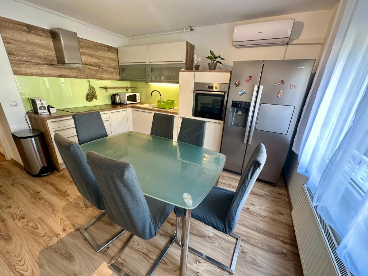Clara Ljubljana Apartment ภายนอก รูปภาพ