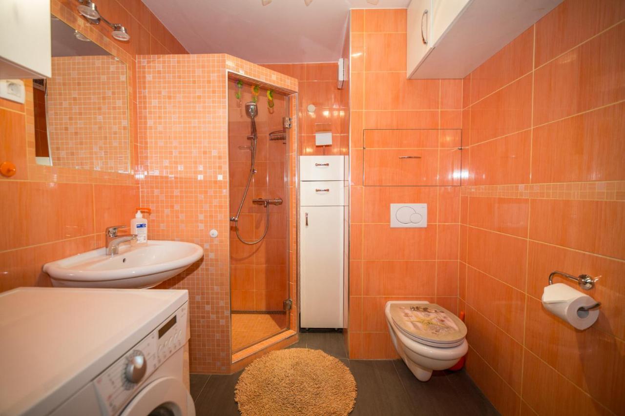 Clara Ljubljana Apartment ภายนอก รูปภาพ